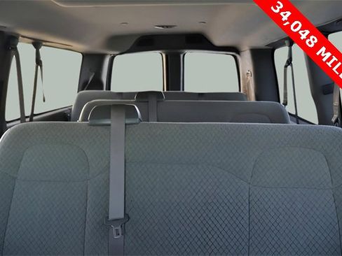 Used 2021 Chevrolet Express 3500 LT w/ LT Preferred Equipment Group image 17