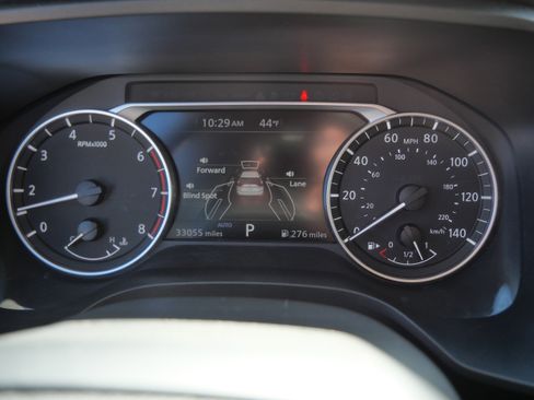 Used 2025 Nissan Rogue SV AWD/4WD image 21