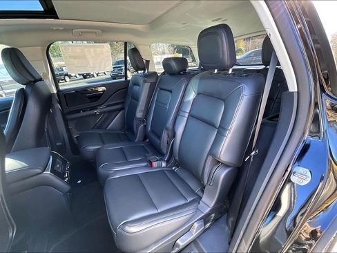 New 2025 Lincoln Aviator 2WD image 10