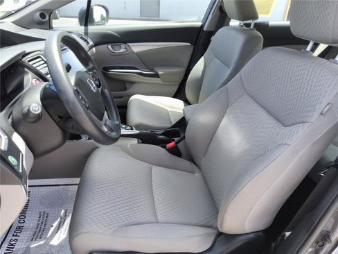 Used 2014 Honda Civic EX image 10