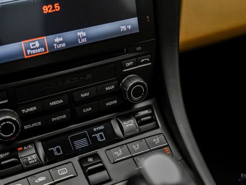 Used 2017 Porsche 911 Turbo image 66