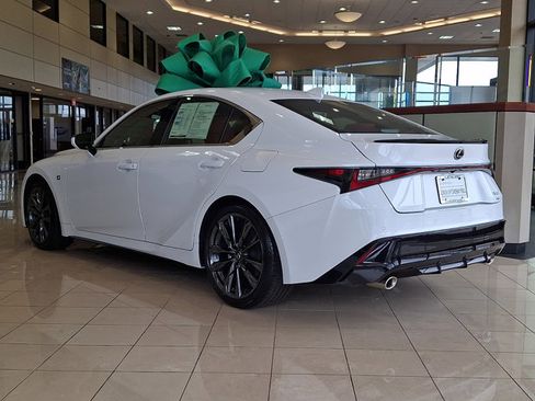 Used 2023 Lexus IS 350 F Sport image 4