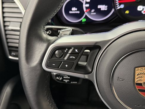 Certified 2023 Porsche Cayenne AWD/4WD image 47