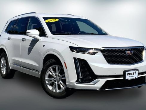 Used 2023 Cadillac XT6 Luxury AWD/4WD image 1