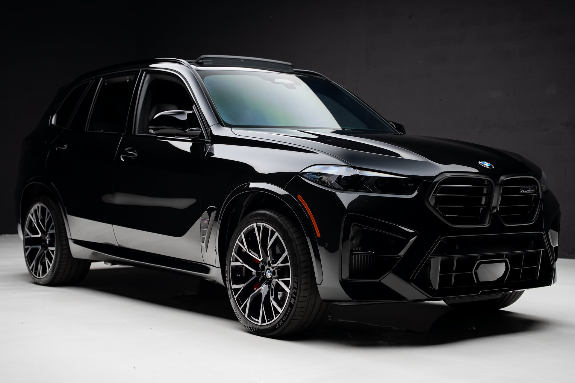 Used 2024 BMW X5 M Competition w/ Executive Package AWD/4WD image 94