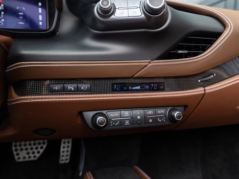 Certified 2022 Ferrari F8 Tributo image 38