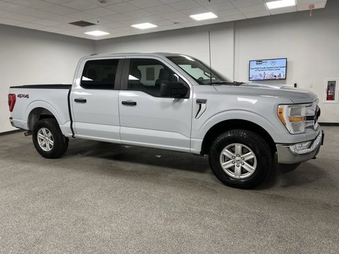 Used 2022 Ford F150 XLT image 14
