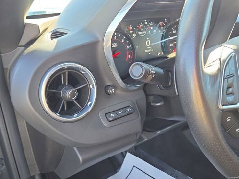 Used 2017 Chevrolet Camaro SS RWD image 33