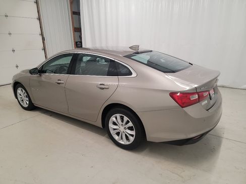 Used 2025 Chevrolet Malibu LT image 15