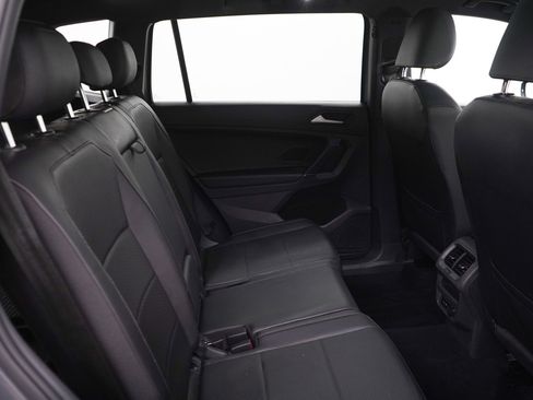 Used 2020 Volkswagen Tiguan SE R-Line image 12