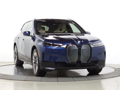 Used 2024 BMW iX xDrive50 w/ Convenience Package AWD/4WD image 1