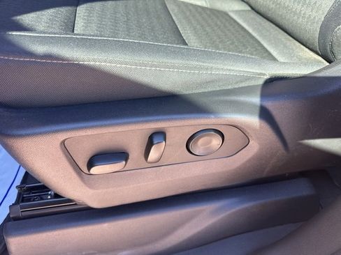 Used 2024 GMC Sierra 1500 Elevation image 7