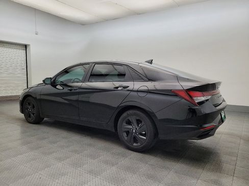 Used 2023 Hyundai Elantra SEL w/ Cargo Package image 3