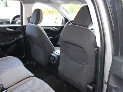 Used 2021 Ford Escape SE w/ Cold Weather Package image 28