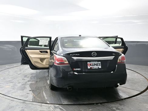 Used 2015 Nissan Altima 2.5 SL w/ Technology Package image 54
