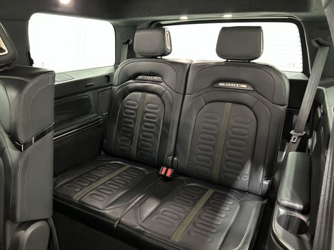 Used 2024 Rivian R1S Adventure AWD/4WD image 22