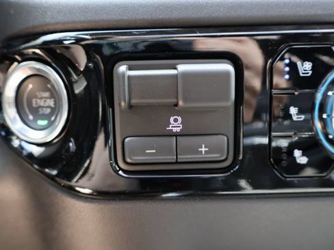 New 2026 GMC Sierra 1500 SLT w/ SLT Premium Plus Package AWD/4WD image 39