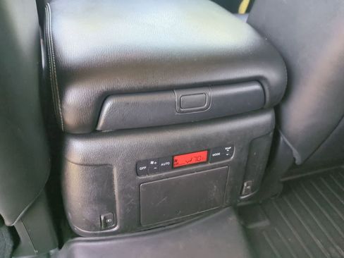 Used 2018 Nissan Armada SL RWD image 36