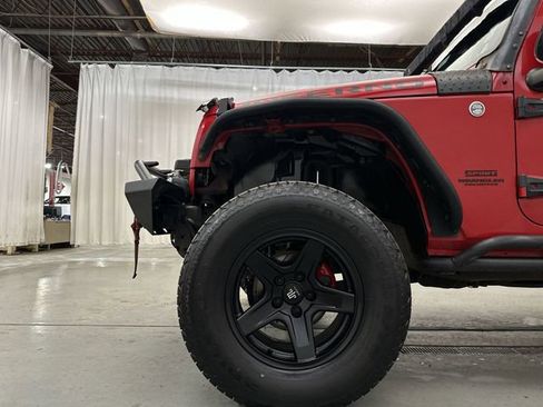 Used 2014 Jeep Wrangler Unlimited Sport w/ Quick Order Package 24S AWD/4WD image 21