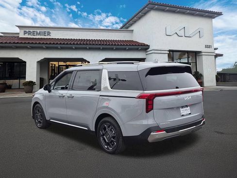 New 2026 Kia Carnival SX FWD image 6