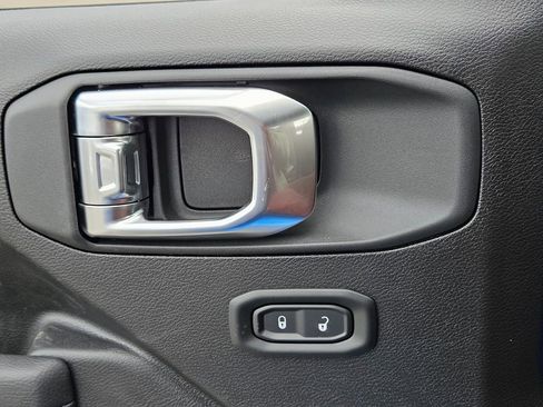 New 2026 Jeep Wrangler Sport AWD/4WD image 26