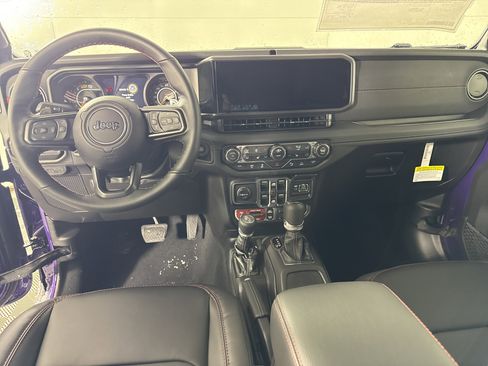 New 2026 Jeep Wrangler Unlimited Rubicon 392 w/ Quick Order Package 27X Moab AWD/4WD image 15