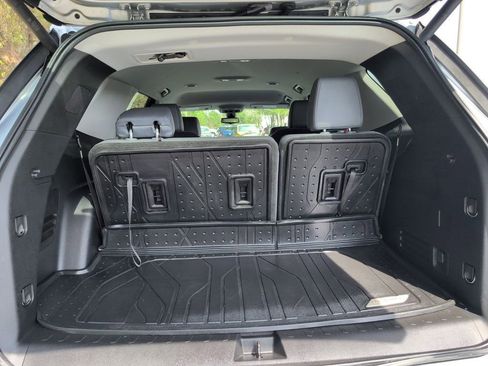 Used 2020 Chevrolet Traverse Premier w/ LPO, Floor Liner Package image 5
