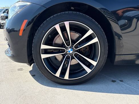 Used 2018 BMW 330i xDrive Sedan AWD/4WD image 27