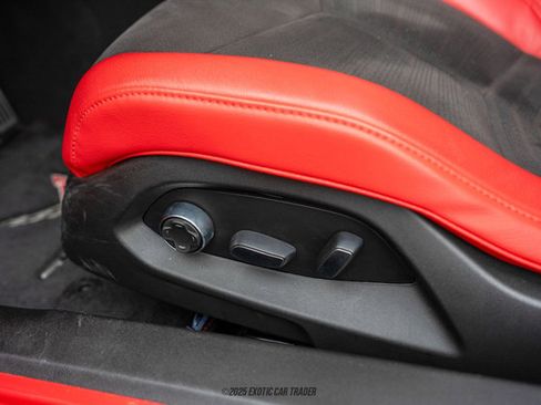 Used 2021 Chevrolet Corvette Stingray Convertible 3LT Z51 w/ Z51 Performance Package image 32