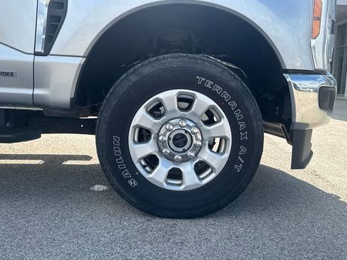 Used 2024 Ford F250 XLT image 15