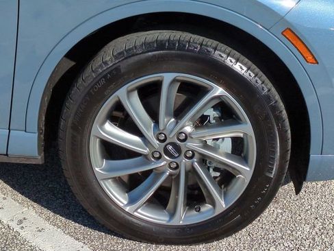 Used 2025 Lincoln Corsair Grand Touring w/ Equipment Group 302A AWD/4WD image 11