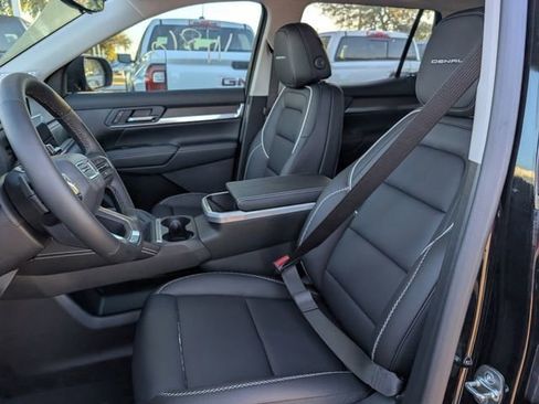 New 2026 GMC Terrain Denali AWD/4WD image 18