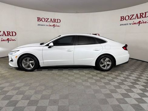 Used 2022 Hyundai Sonata SE w/ Cargo Package FWD image 5