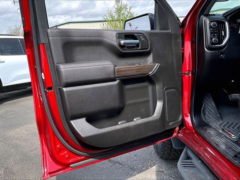 Used 2022 Chevrolet Silverado 1500 LT Trail Boss w/ Safety Package image 16