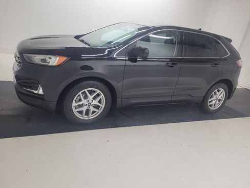 Used 2021 Ford Edge SEL w/ Cargo Accessory Package AWD/4WD image 2