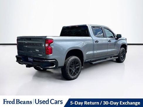 Used 2021 Chevrolet Silverado 1500 LT Trail Boss w/ LPO, Dark Essentials Package AWD/4WD image 8