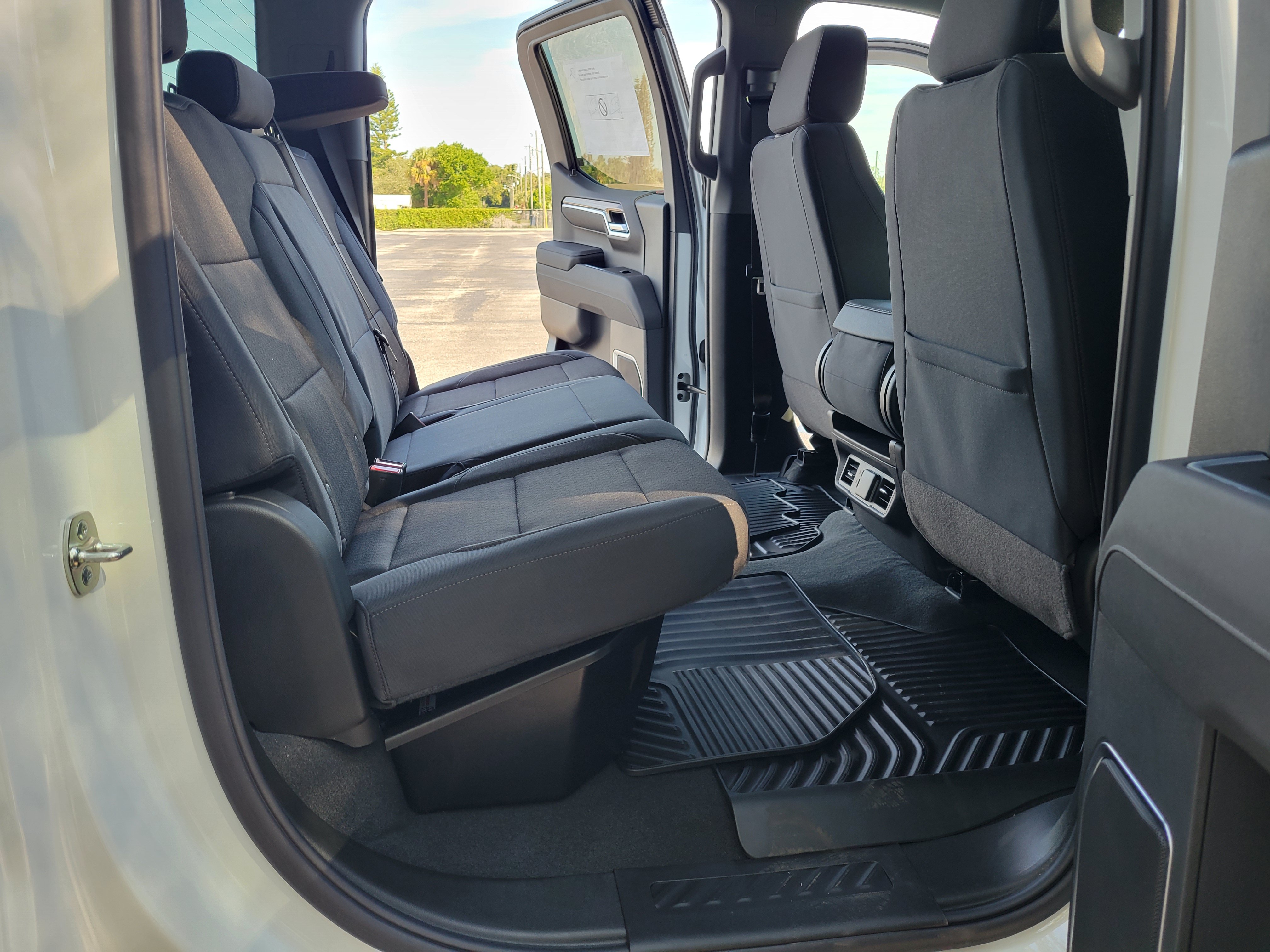New 2026 Chevrolet Silverado 1500 RST w/ LPO, Dark Essentials Package RWD image 34