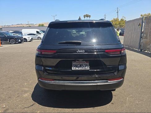 Used 2024 Jeep Grand Cherokee Limited 4xe w/ Luxury Tech Group II AWD/4WD image 5