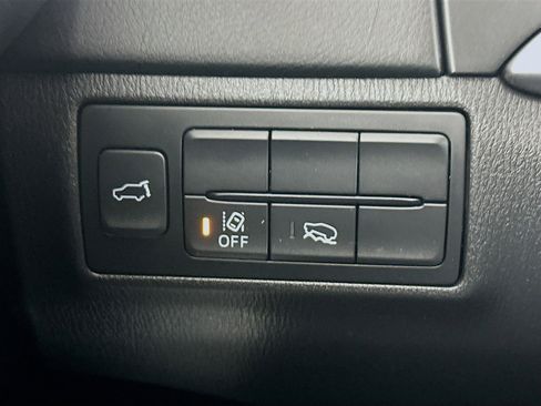 Used 2023 MAZDA CX-9 Touring image 16