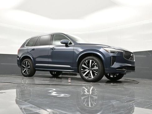 New 2026 Volvo XC90 B6 Core AWD/4WD image 27