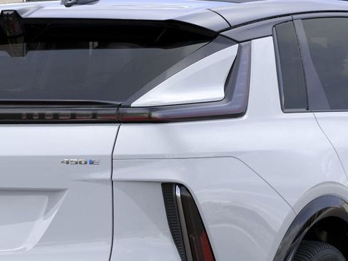 New 2026 Cadillac Lyriq Sport image 11