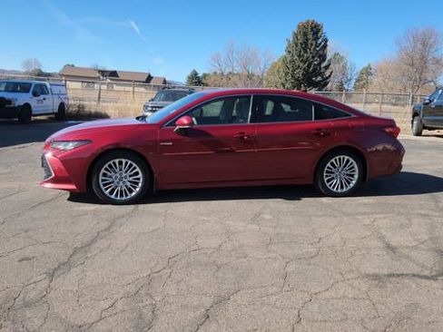 Used 2020 Toyota Avalon Limited w/ Advanced Safety Package image 5