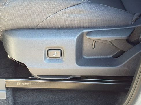 New 2026 Toyota Tacoma SR5 image 10