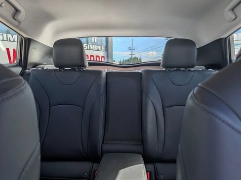 Used 2017 Toyota Prius Prime Advanced FWD image 18