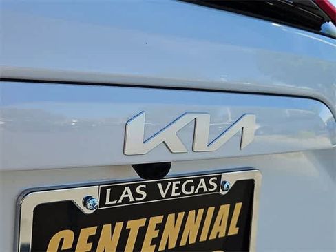 Used 2023 Kia Niro Wave w/ Wave Preserve Package image 11