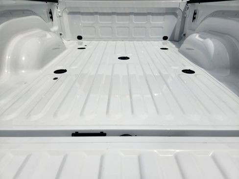 New 2026 RAM 2500 Tradesman w/ Chrome Appearance Group AWD/4WD image 27