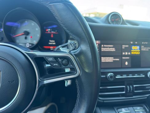 Used 2020 Porsche Macan S w/ Premium Package Plus AWD/4WD image 29