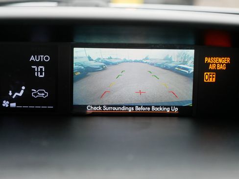 Used 2015 Subaru Forester 2.5i Limited image 27