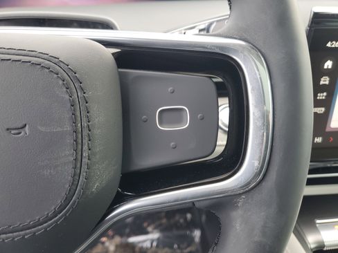 New 2026 Lincoln Nautilus Reserve image 18