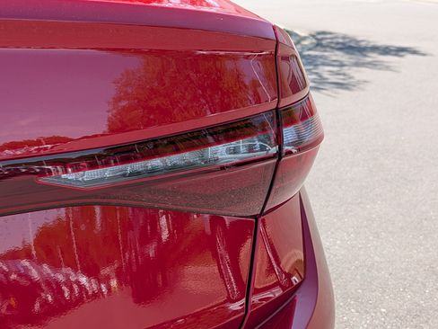 Certified 2025 Volkswagen Jetta Sport FWD image 17